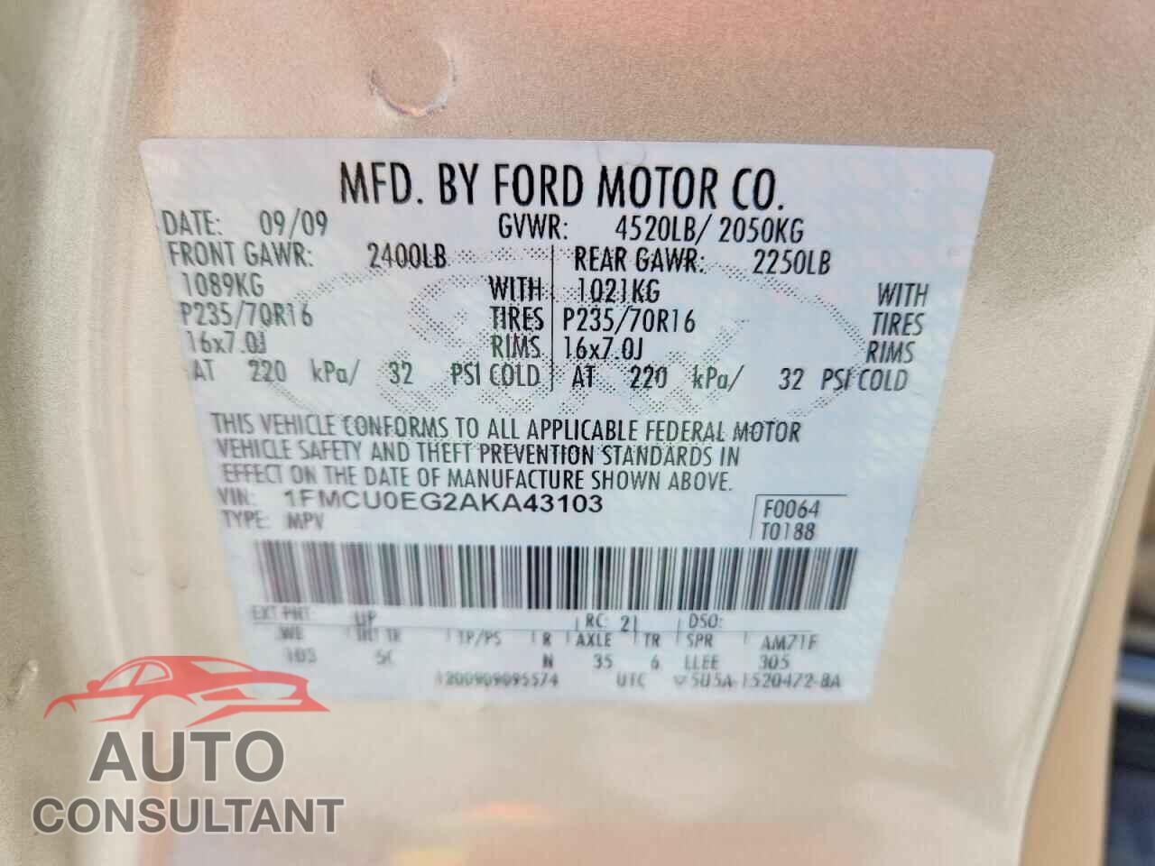 FORD ESCAPE 2010 - 1FMCU0EG2AKA43103