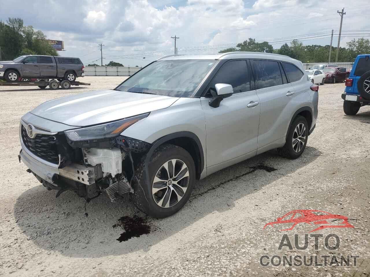 TOYOTA HIGHLANDER 2022 - 5TDGZRAH5NS101472