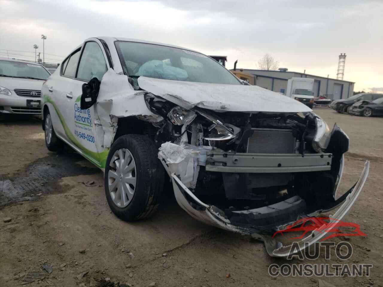 NISSAN VERSA 2019 - 3N1CN7AP0KL818050