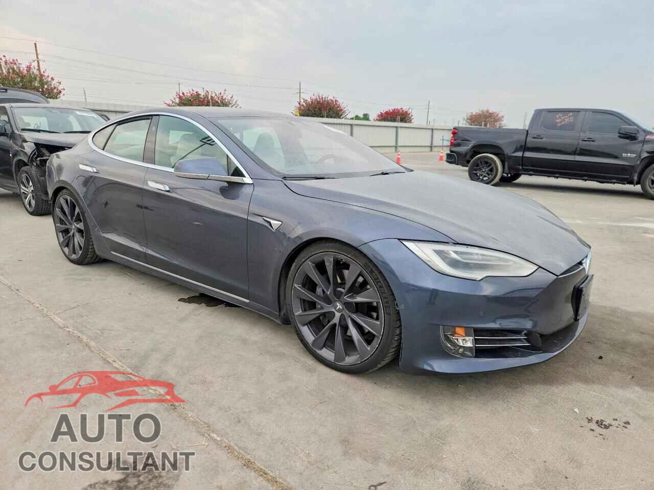 TESLA MODEL S 2020 - 5YJSA1E23LF409234