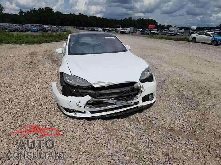 TESLA MODEL S 2015 - 5YJSA1E2XFF109467