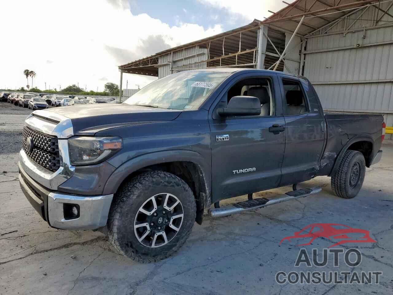 TOYOTA TUNDRA 2019 - 5TFUY5F18KX839444