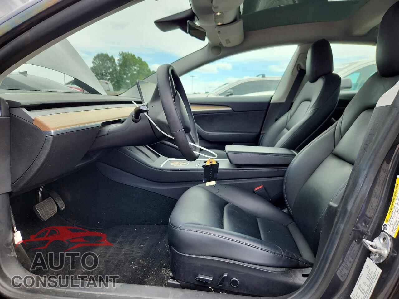 TESLA MODEL 3 2021 - 5YJ3E1EA4MF961374