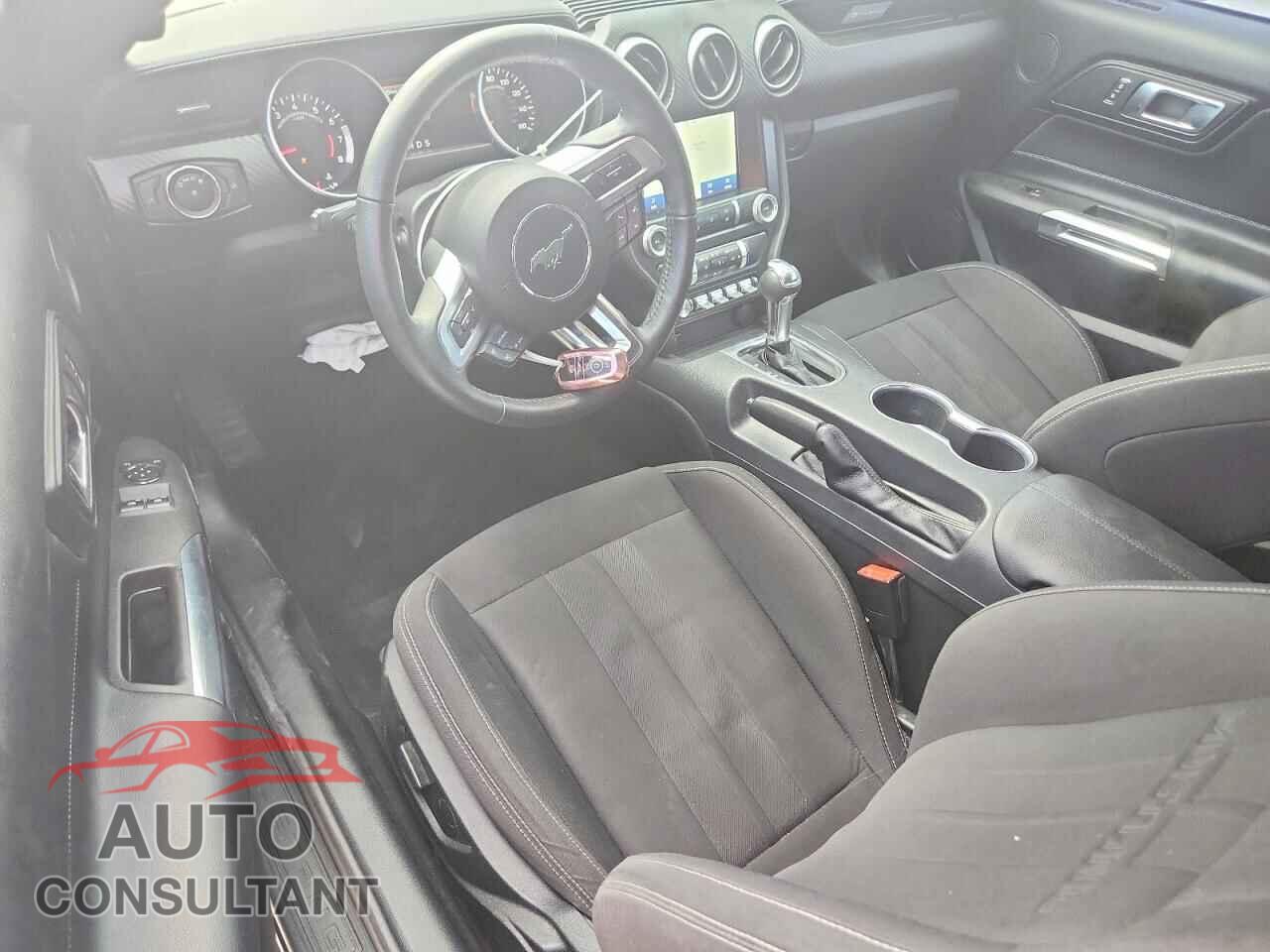 FORD MUSTANG 2022 - 1FA6P8TH5N5147517