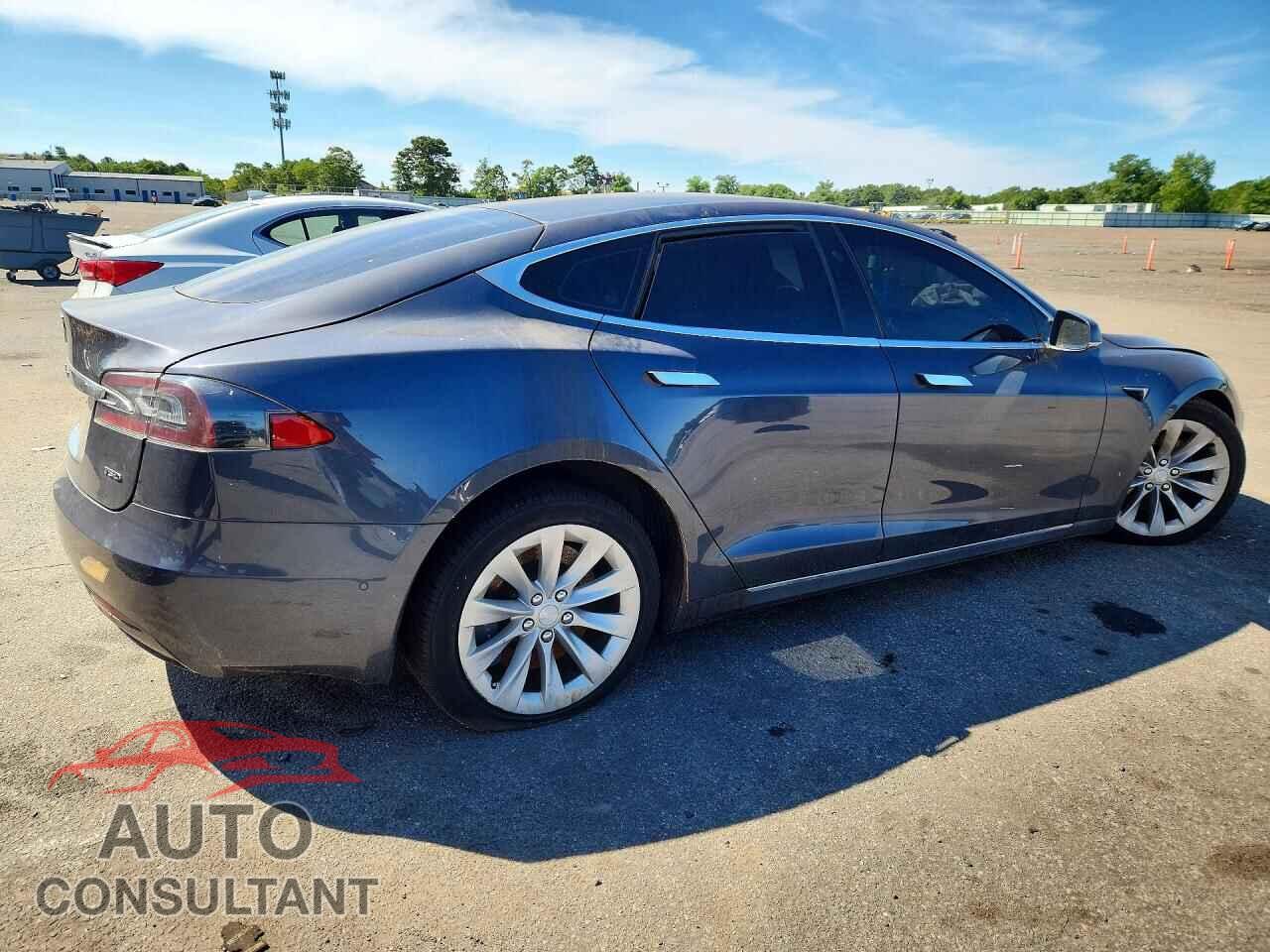 TESLA MODEL S 2017 - 5YJSA1E26HF192494