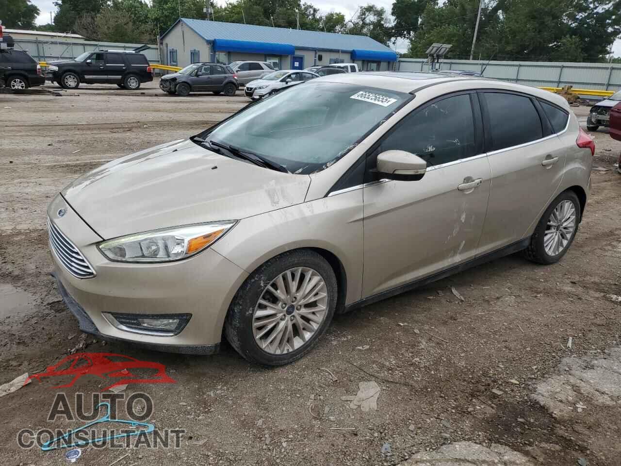 FORD FOCUS 2017 - 1FADP3N22HL287902