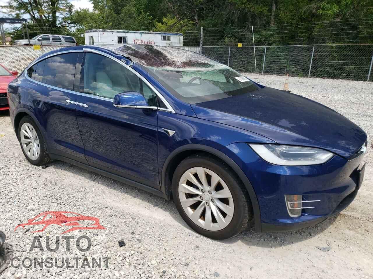 TESLA MODEL X 2017 - 5YJXCBE21HF050303