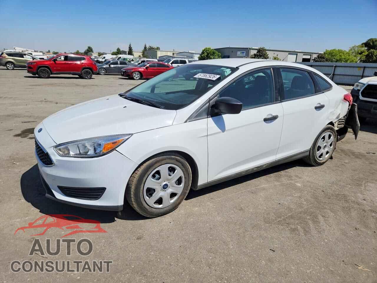 FORD FOCUS 2016 - 1FADP3E26GL216099