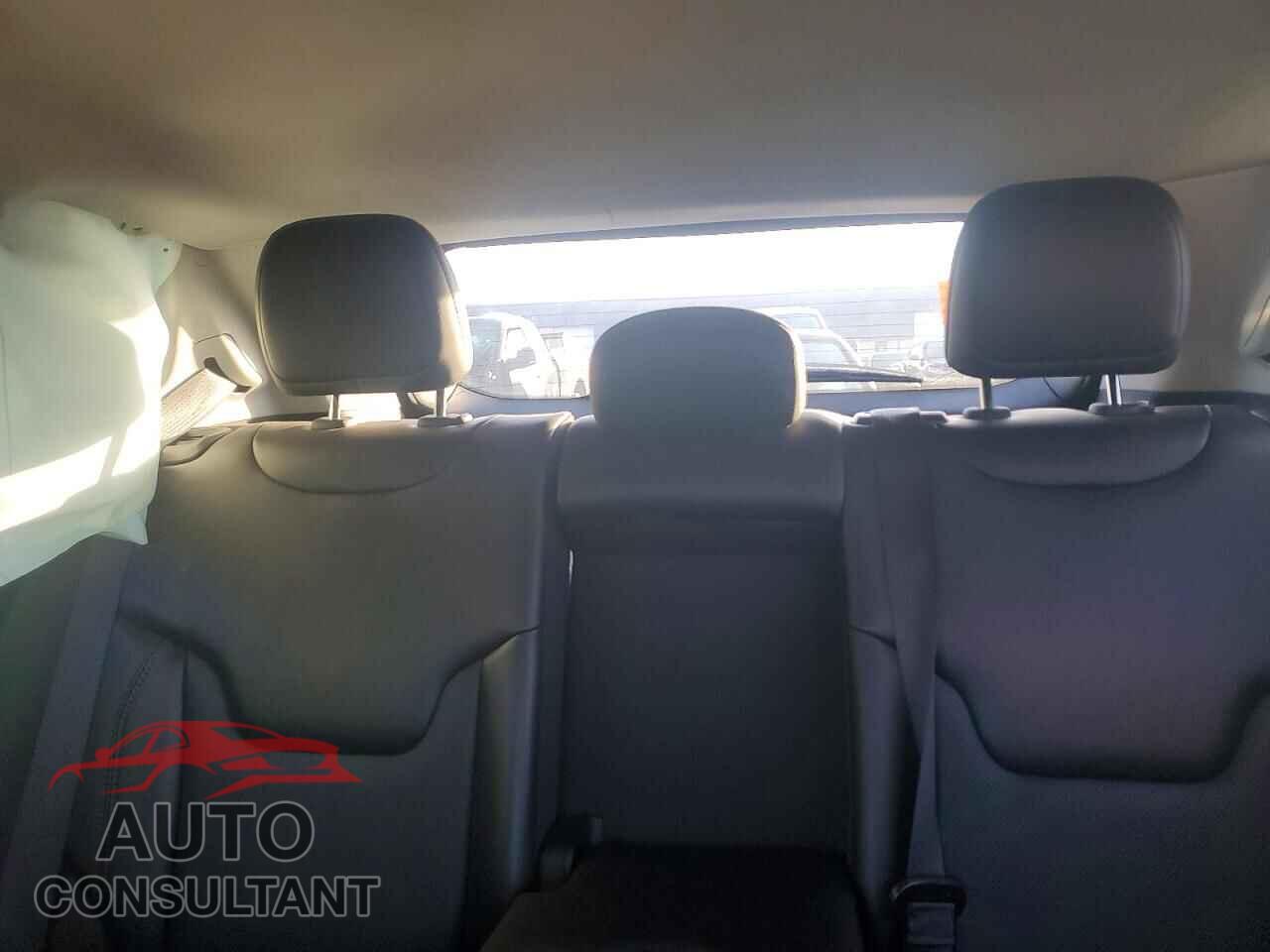 JEEP COMPASS 2019 - 3C4NJDCB2KT843193