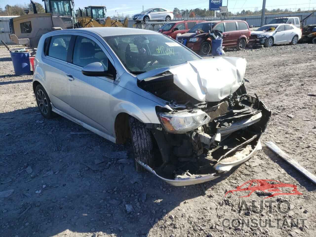 CHEVROLET SONIC 2017 - 1G1JD6SH3H4106339