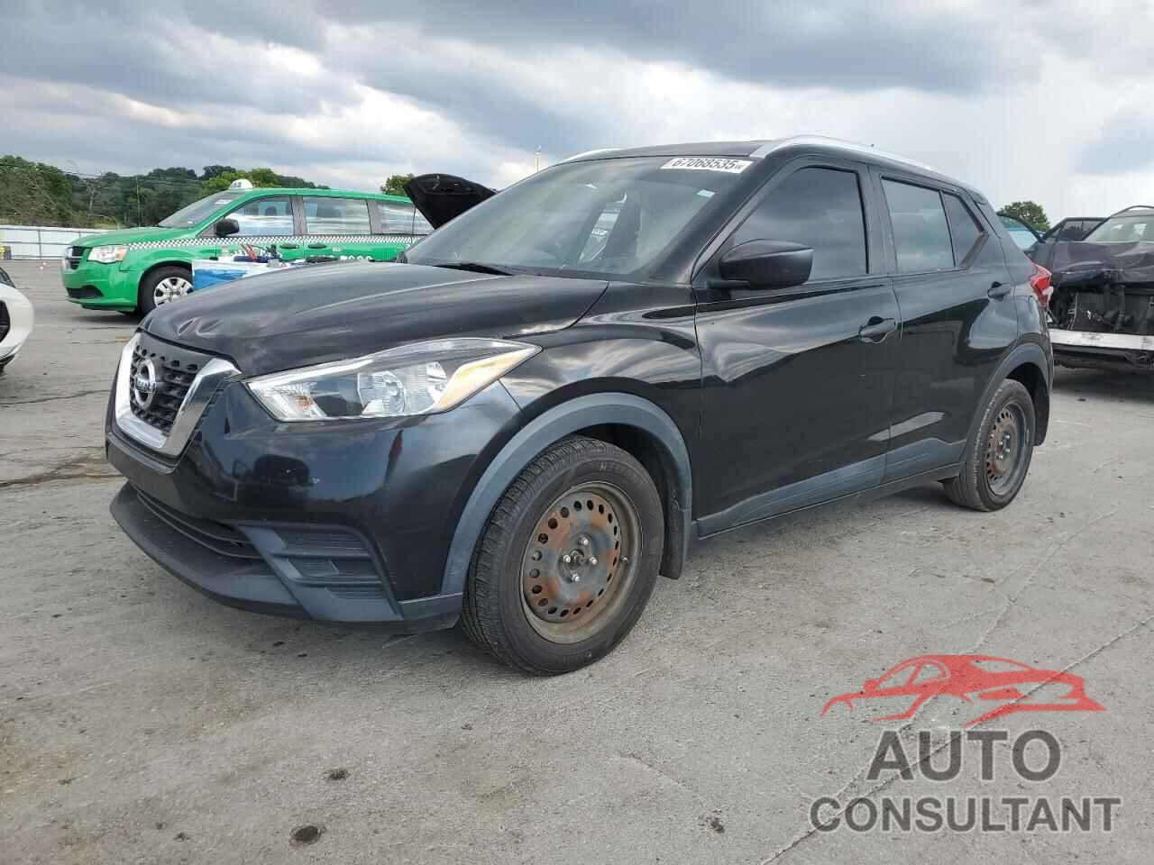 NISSAN KICKS 2018 - 3N1CP5CU2JL534371