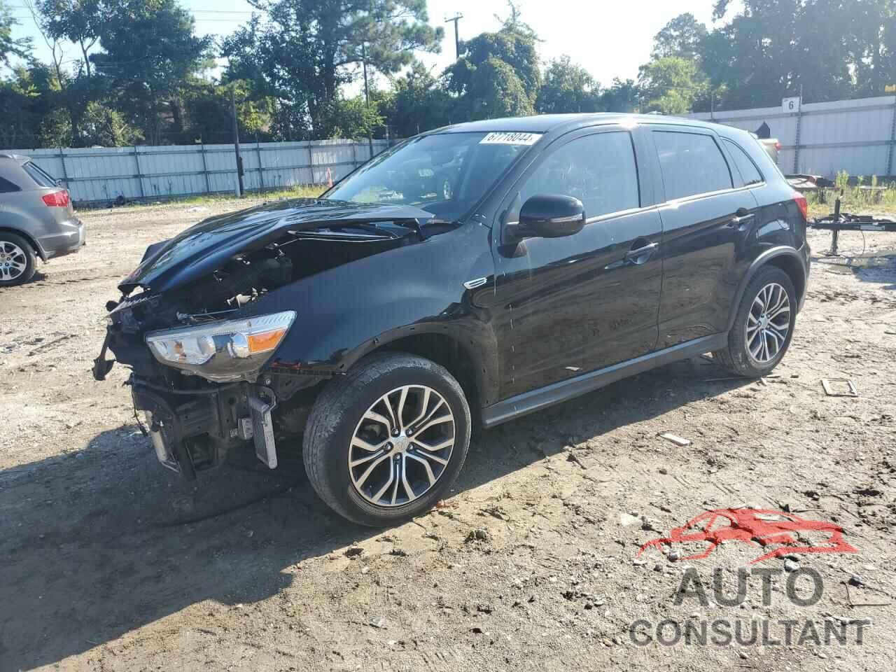 MITSUBISHI OUTLANDER 2019 - JA4AR3AU7KU018515