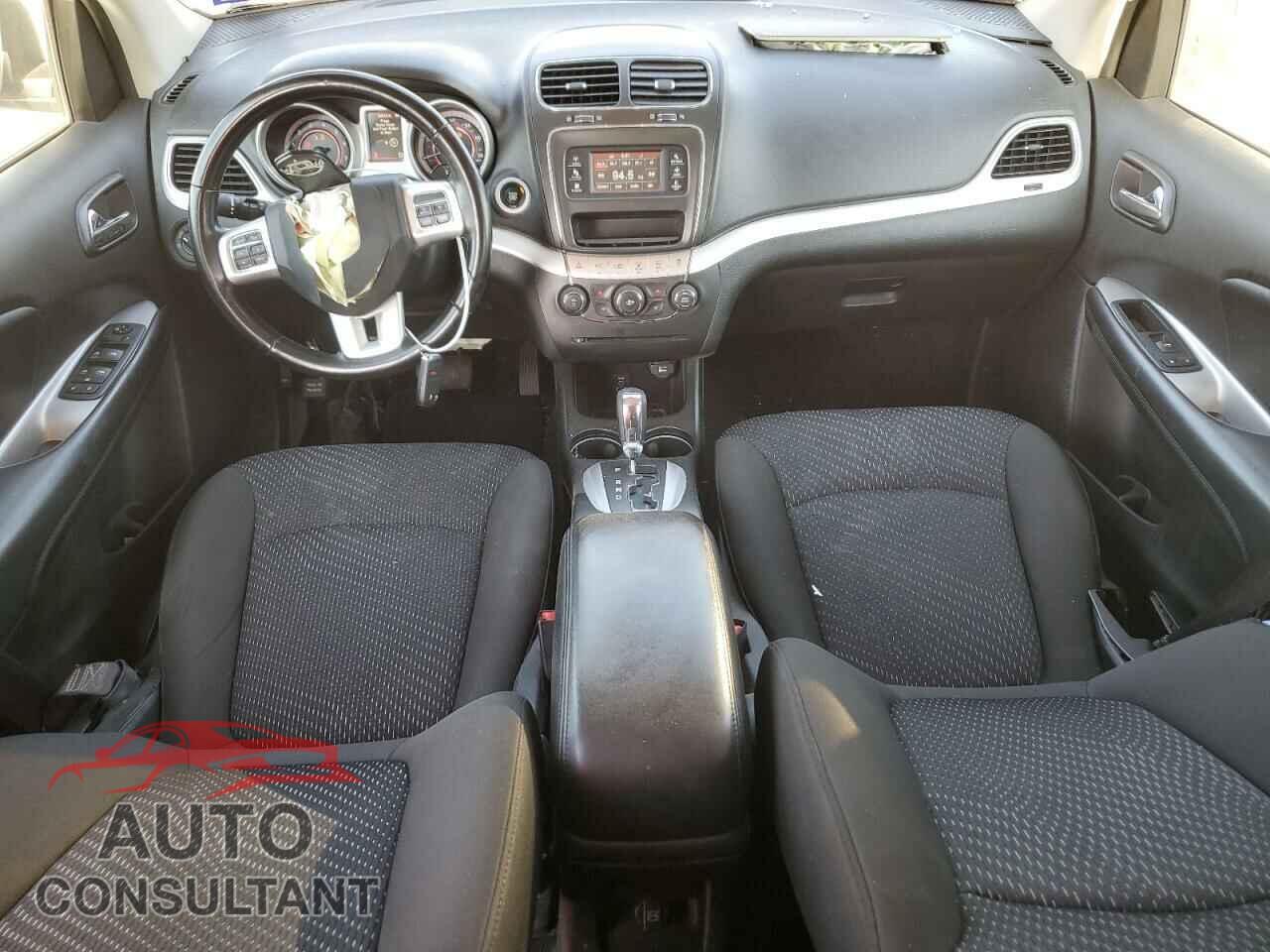 DODGE JOURNEY 2019 - 3C4PDCBB7KT870725
