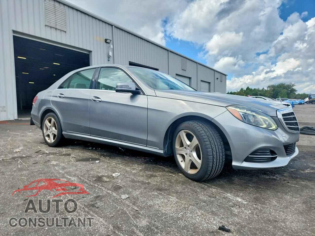 MERCEDES-BENZ E-CLASS 2014 - WDDHF5KB0EA813410