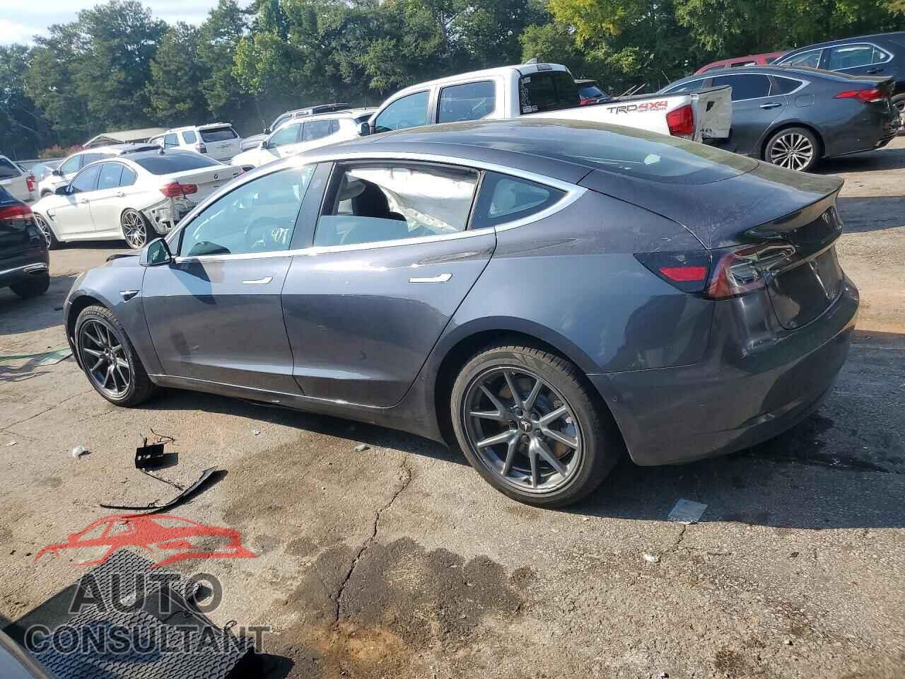 TESLA MODEL 3 2018 - 5YJ3E1EB3JF089709