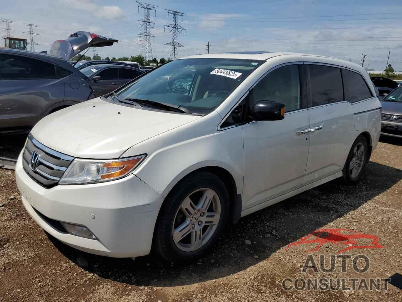 HONDA ODYSSEY 2013 - 5FNRL5H95DB002803