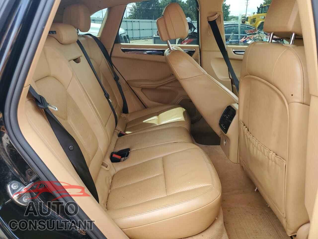PORSCHE MACAN 2016 - WP1AB2A52GLB45262