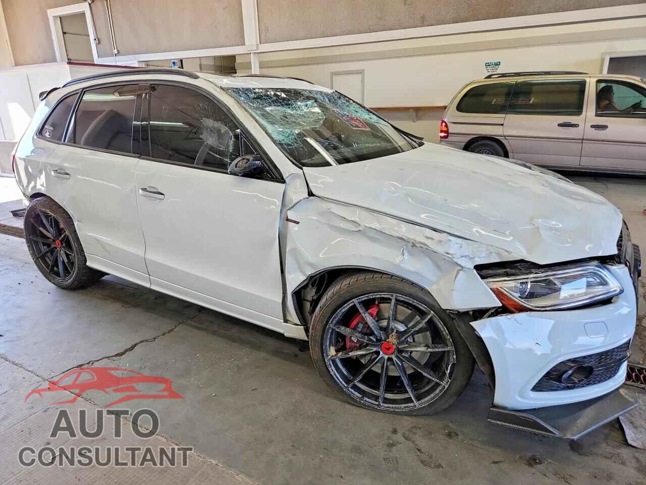 AUDI SQ5 2017 - WA1CCAFP3HA087830