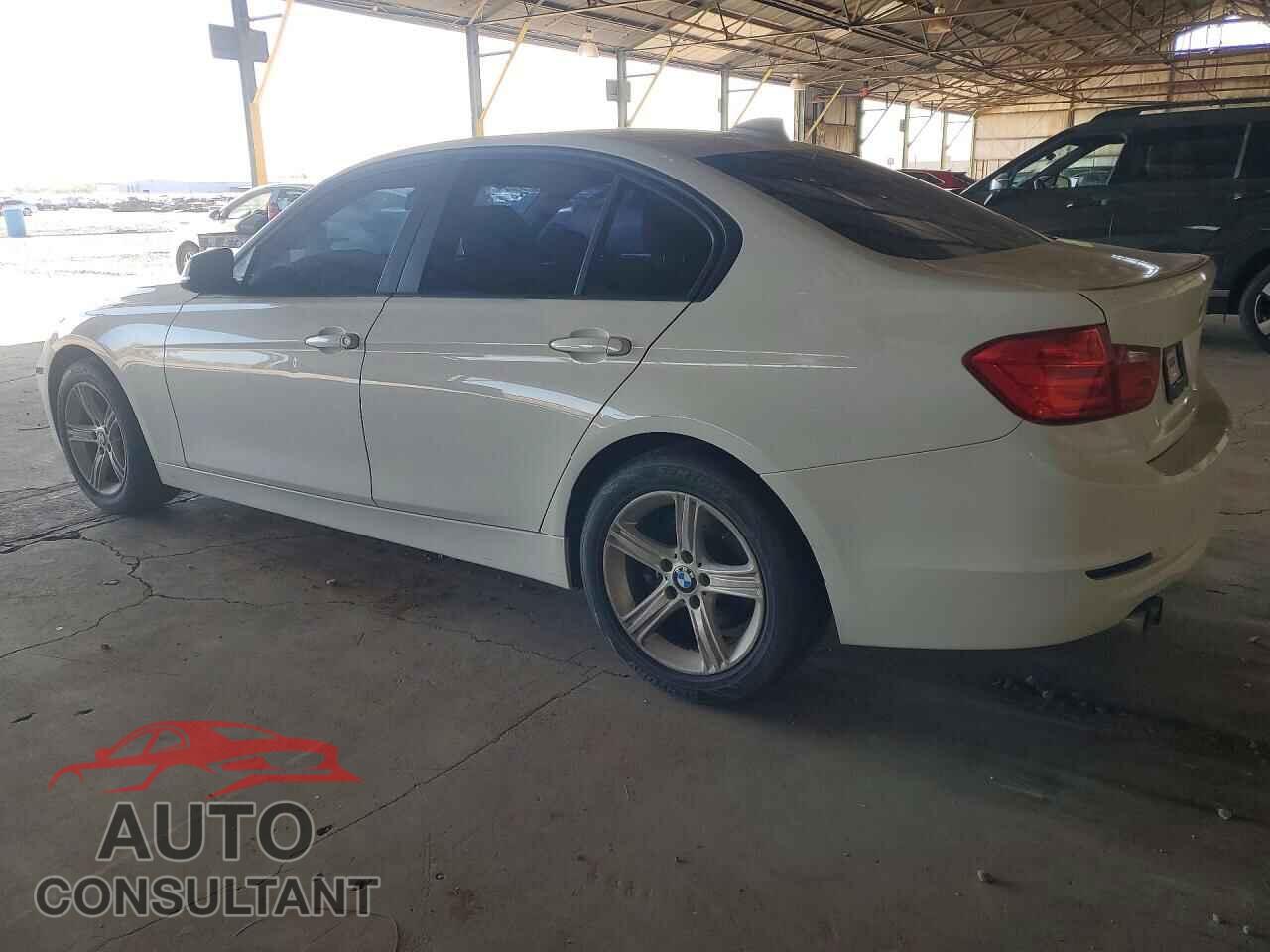 BMW 3 SERIES 2012 - WBA3C1C52CF434033