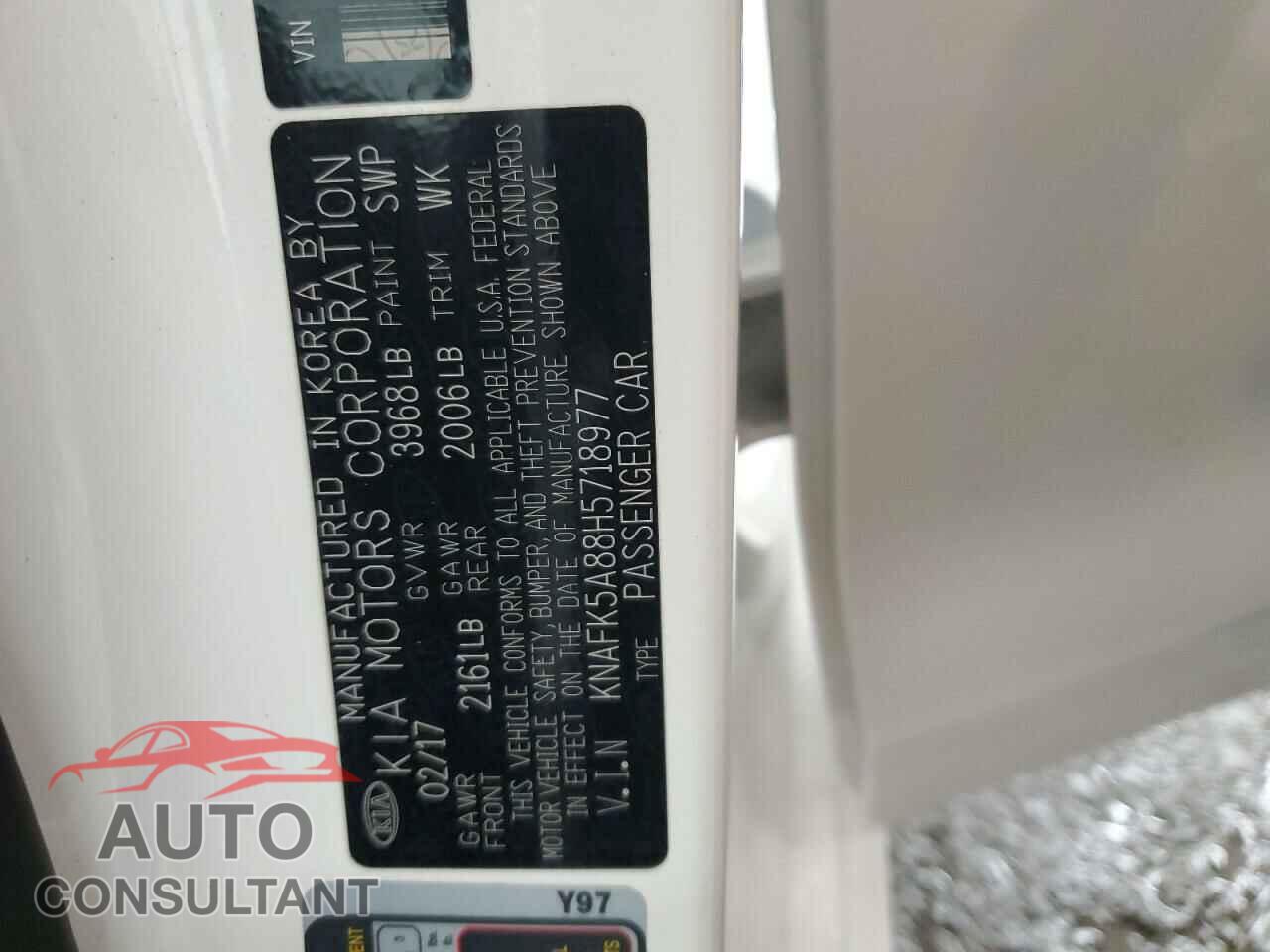 KIA FORTE 2017 - KNAFK5A88H5718977