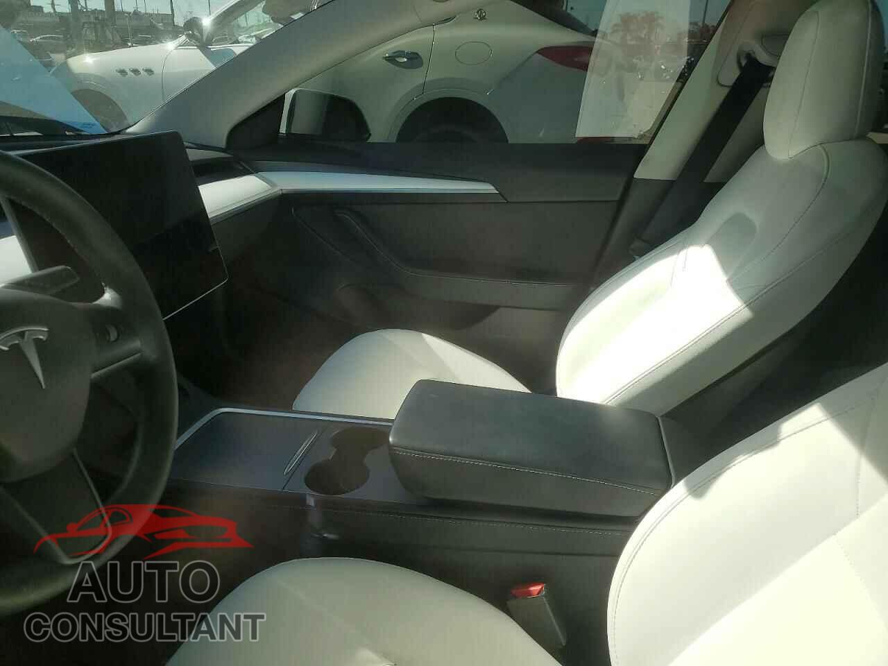 TESLA MODEL 3 2022 - 5YJ3E1EB8NF337507