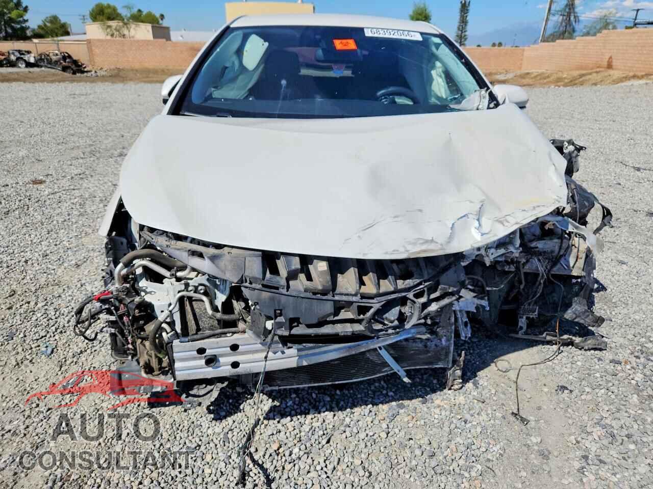 TOYOTA PRIUS 2017 - JTDKARFP2H3061925