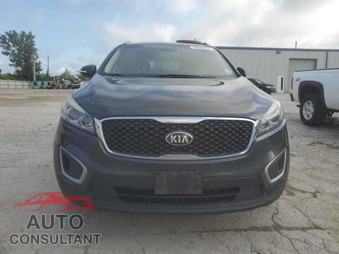 KIA SORENTO 2018 - 5XYPGDA35JG429236