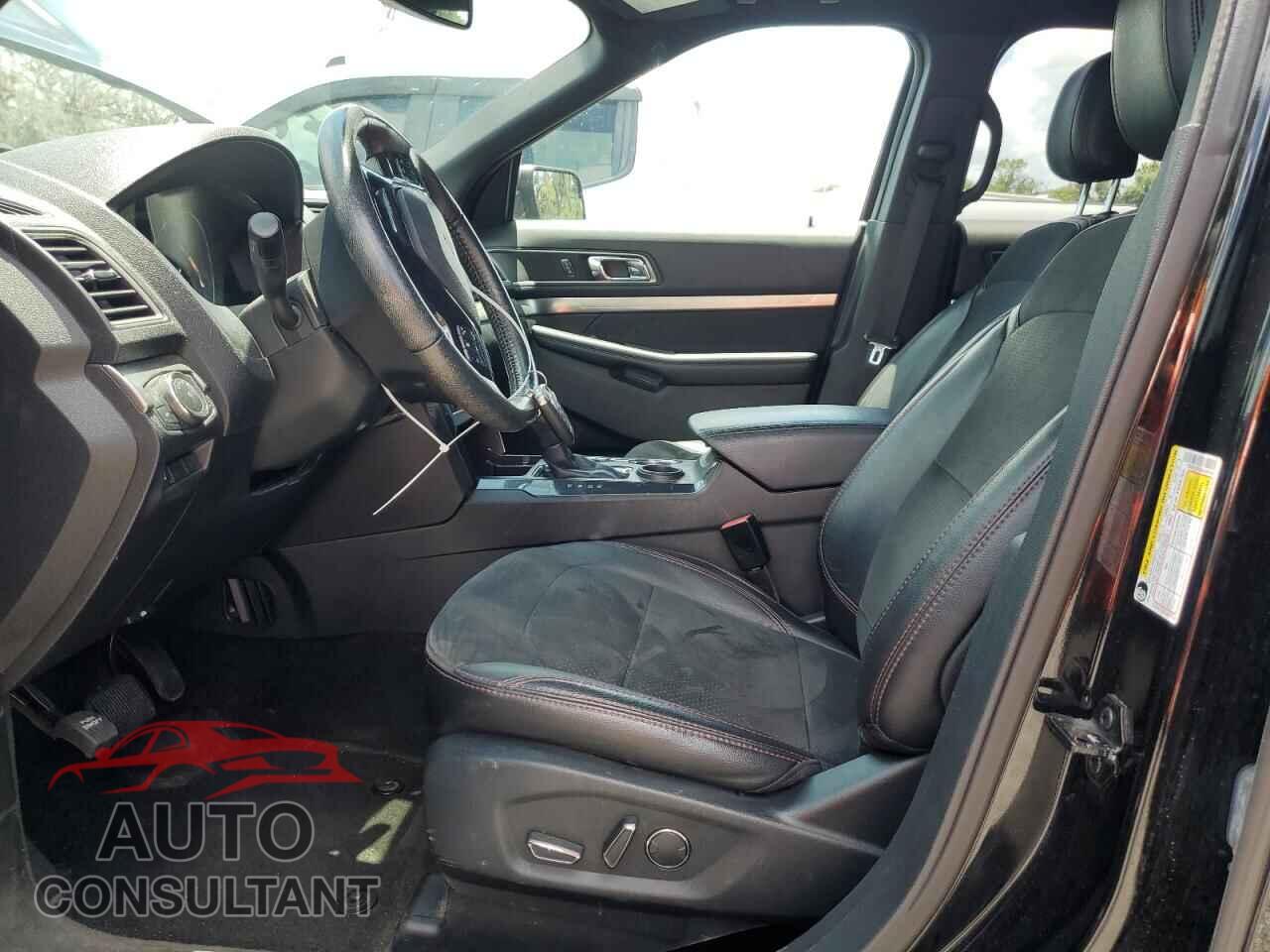 FORD EXPLORER 2018 - 1FM5K7D89JGA40154