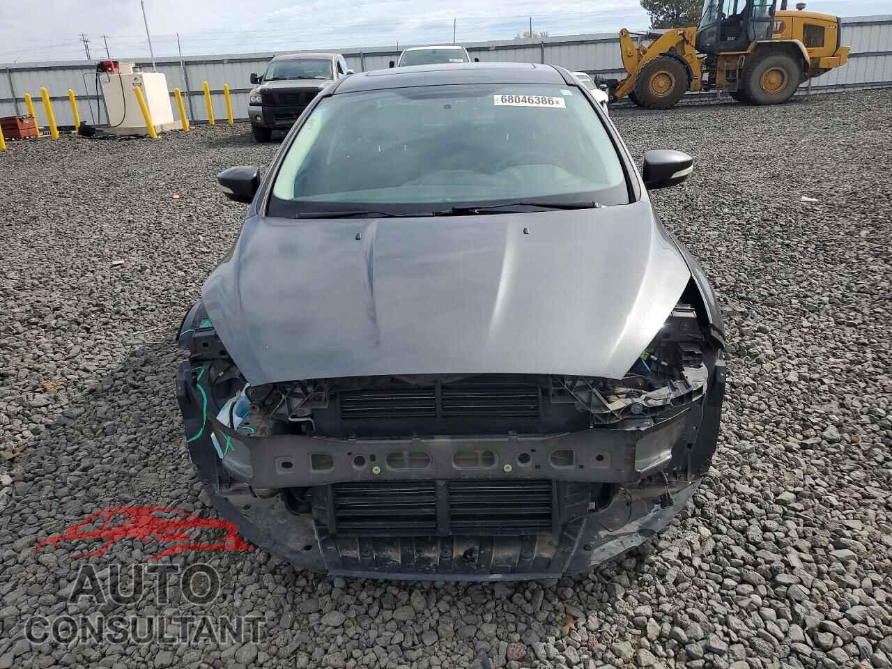 FORD FOCUS 2017 - 1FADP3H26HL304180