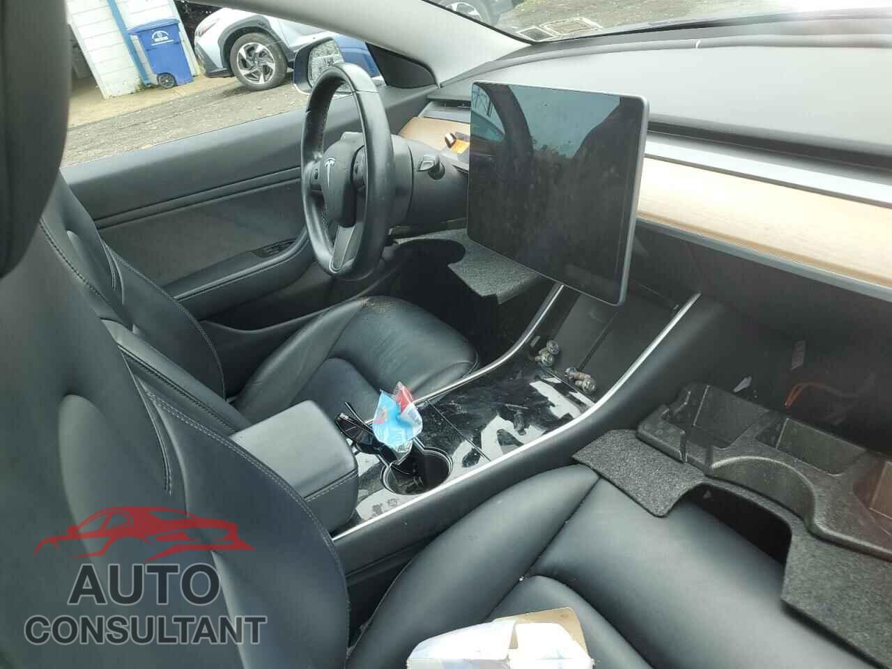 TESLA MODEL 3 2018 - 5YJ3E1EB9JF064460