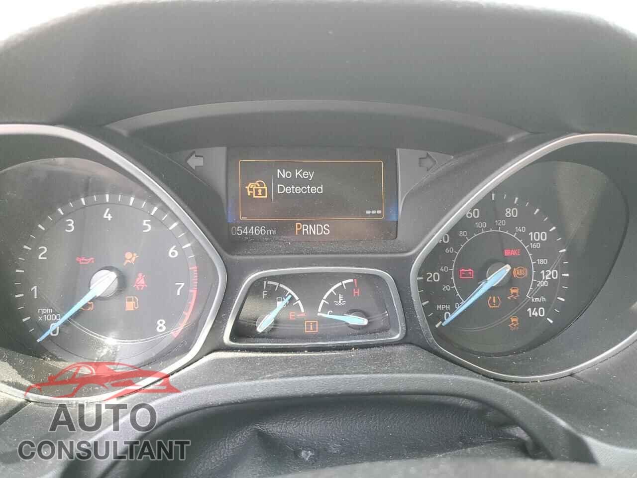 FORD FOCUS 2017 - 1FADP3M22HL243996