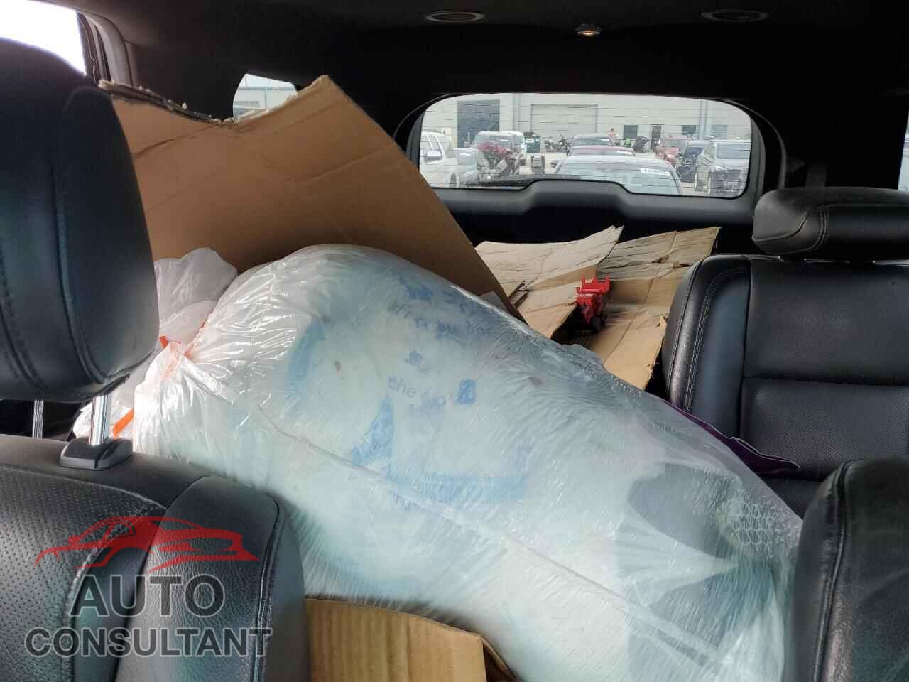 FORD EXPLORER 2012 - 1FMHK8F84CGA52215
