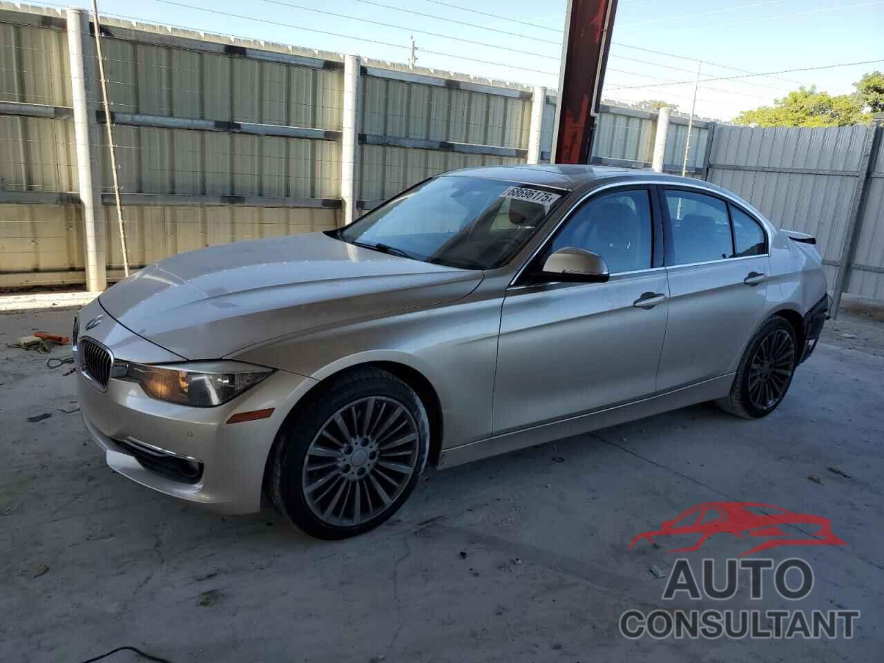BMW 3 SERIES 2014 - WBA3A5G50ENP29454