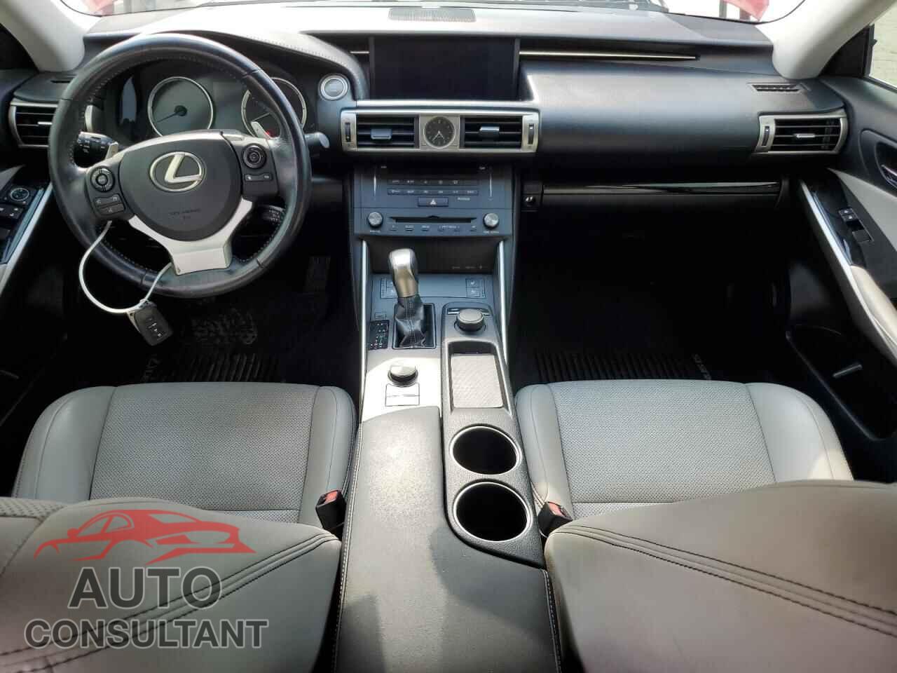 LEXUS IS 2016 - JTHCM1D21G5004895
