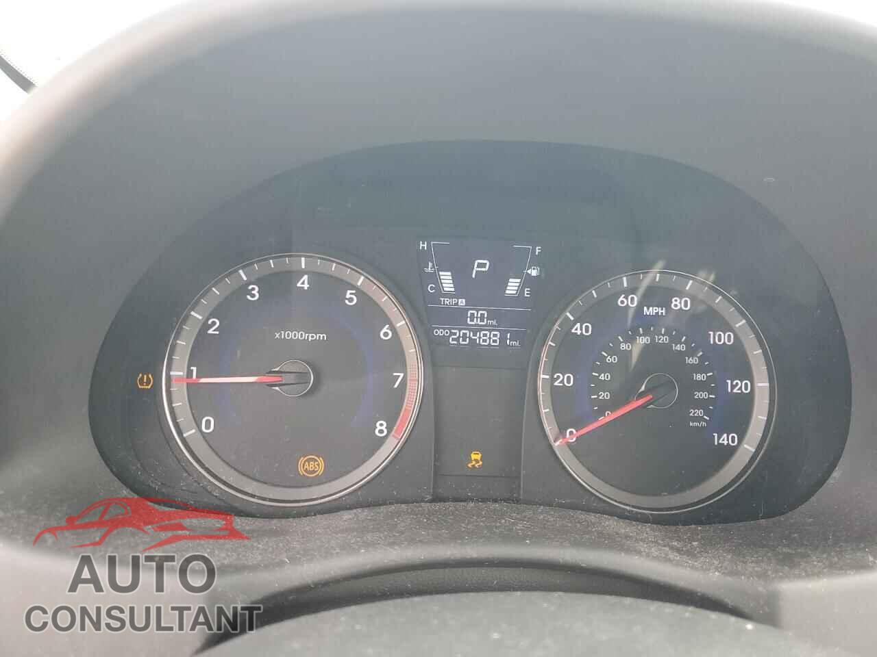 HYUNDAI ACCENT 2012 - KMHCU4AE7CU168021