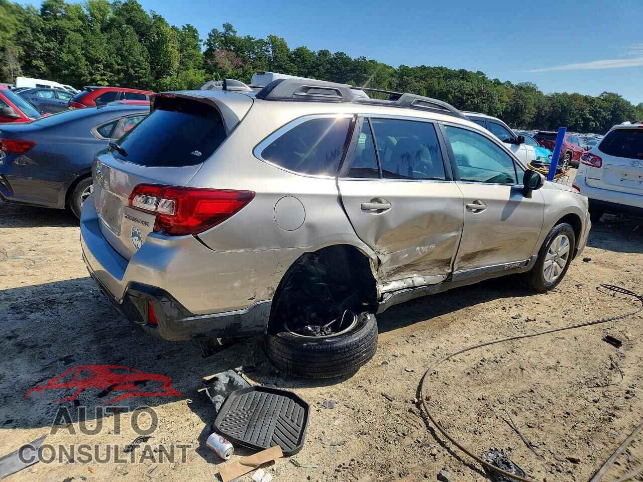 SUBARU OUTBACK 2018 - 4S4BSAFC7J3297046