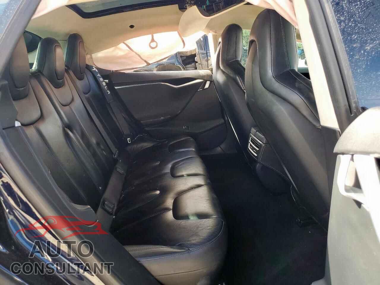 TESLA MODEL S 2015 - 5YJSA1H42FF083086