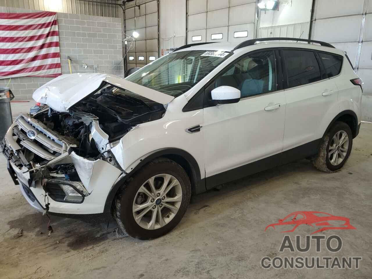 FORD ESCAPE 2018 - 1FMCU0GD7JUD20948