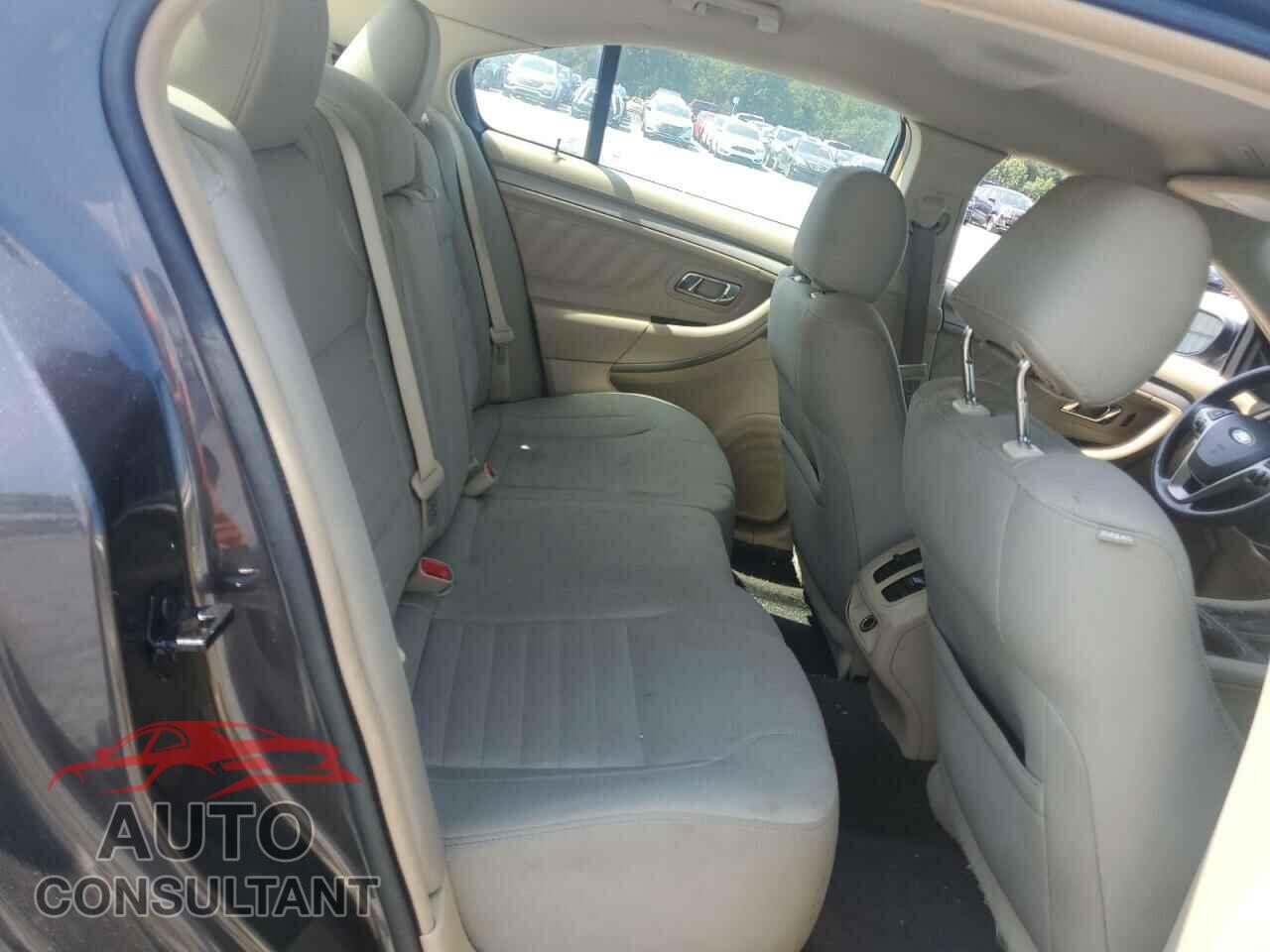 FORD TAURUS 2017 - 1FAHP2D87HG110904