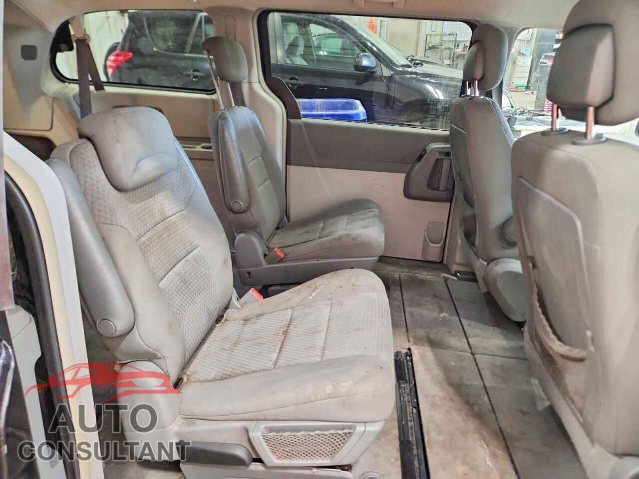 DODGE CARAVAN 2010 - 2D4RN5D19AR264966