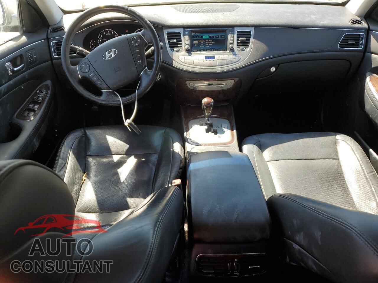 HYUNDAI GENESIS 2011 - KMHGC4DE5BU124341