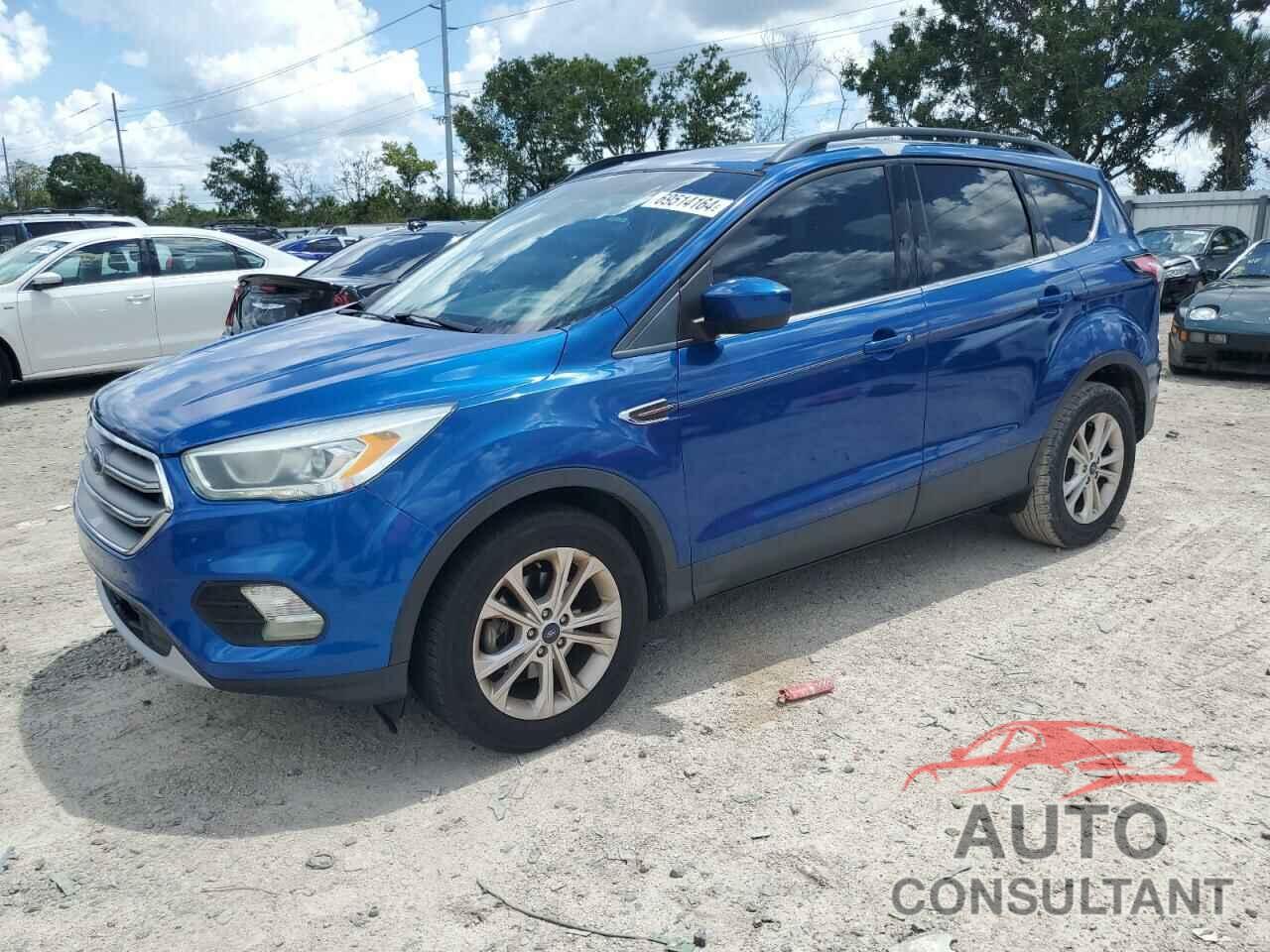 FORD ESCAPE 2017 - 1FMCU0GD6HUD05013