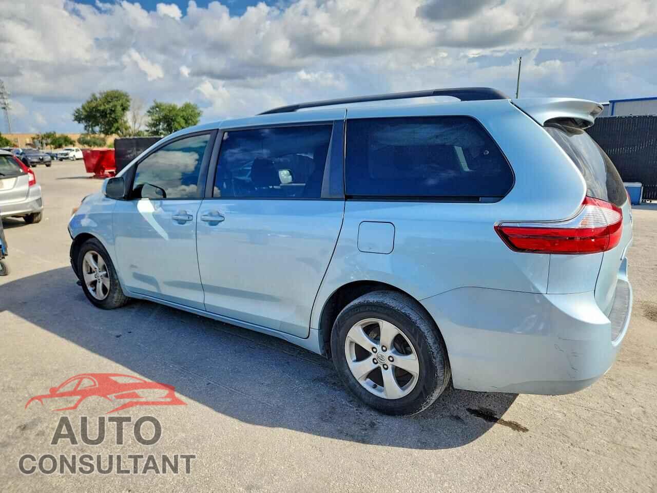 TOYOTA SIENNA 2016 - 5TDKK3DC7GS714935