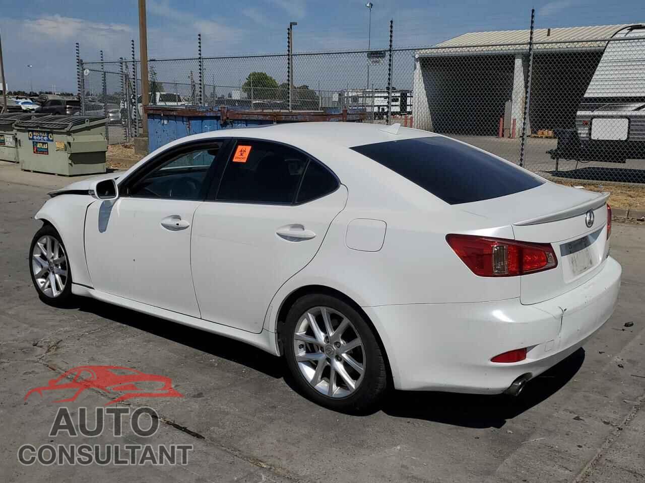 LEXUS IS 2011 - JTHBF5C2XB5153197