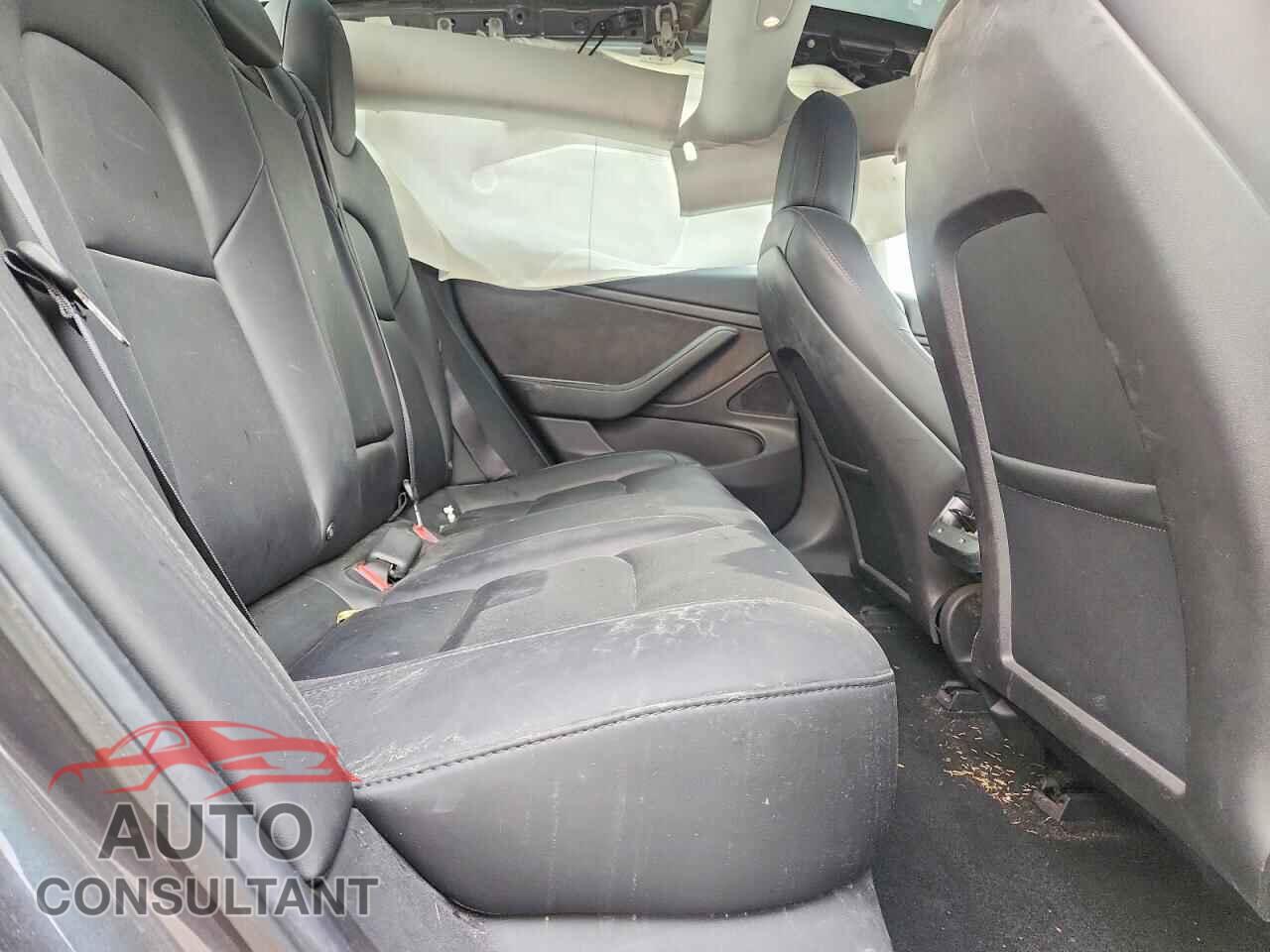 TESLA MODEL 3 2018 - 5YJ3E1EB5JF186944