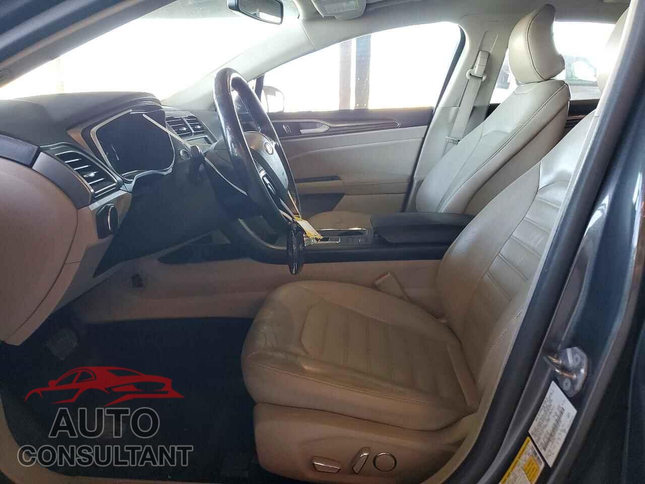 FORD FUSION 2017 - 3FA6P0PU5HR258143