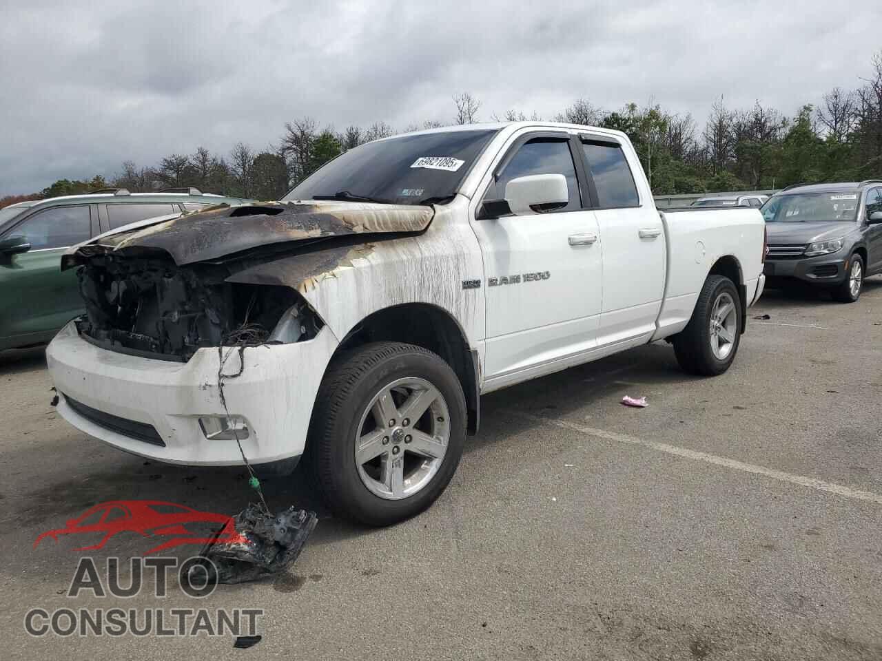 DODGE RAM 1500 2012 - 1C6RD7HT8CS276526