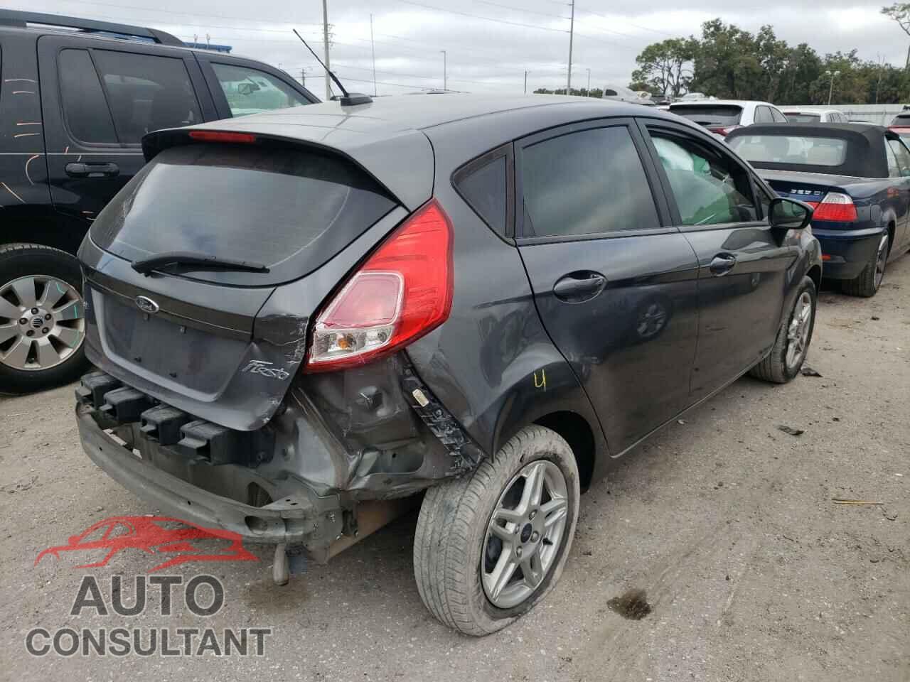 FORD FIESTA 2017 - 3FADP4EJ9HM135806