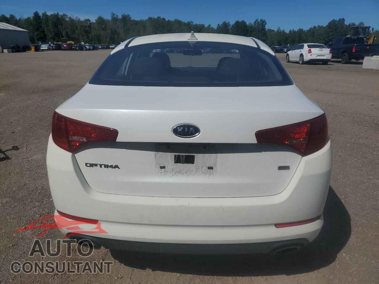 KIA OPTIMA 2011 - KNAGM4A71B5203875