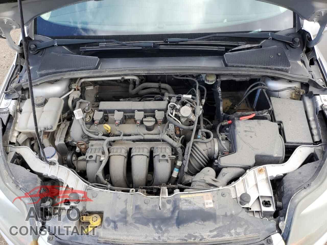 FORD FOCUS 2014 - 1FADP3F20EL242600